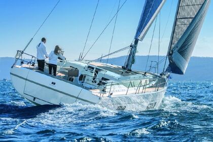 Rental Sailboat Bavaria Yachtbau Bavaria C45 - 4 cab. Trogir