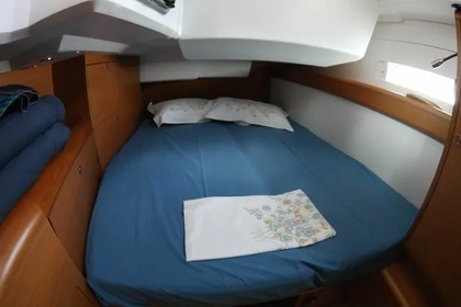 Hire Sailboat  Sun Odyssey 469 Volos