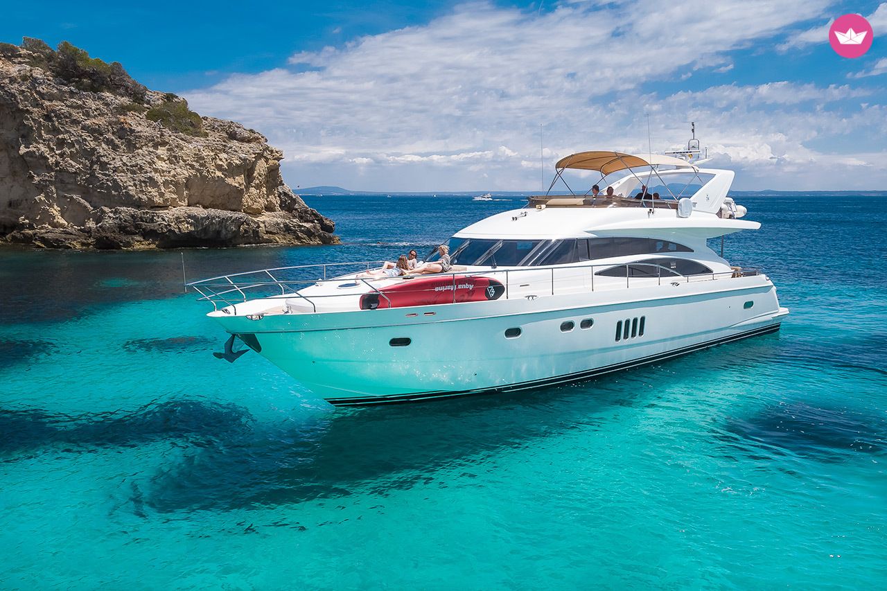 Bateau à moteur Princess 21M (72ft) 3000cv 6