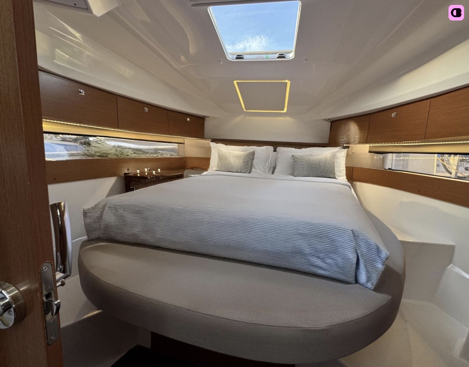 Bateau à moteur Jeanneau Merry Fisher 895 300cv 6