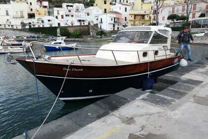 Noleggio Barca a motore Itama 33 Terracina