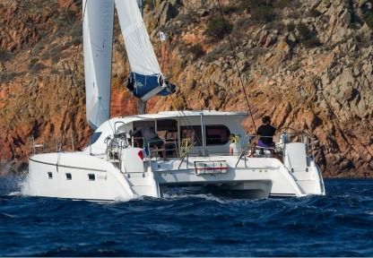 Location Catamaran Nautitech 40 Bonifacio