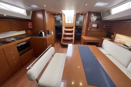 sailboat Beneteau Oceanis 40: Verone