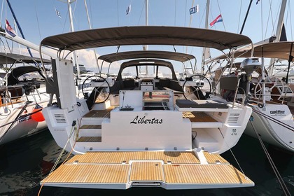 Rental Sailboat Dufour Dufour 470 Marina Hramina
