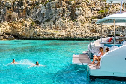 Rental Catamaran  Lagoon 55 Athens