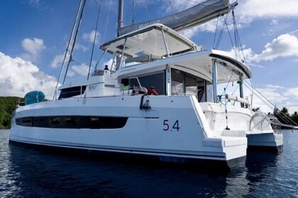 Hyra båt Katamaran Catana Group Bali 5.4 - 5 + 1 cab. Raiatea