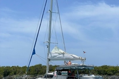 Hire Catamaran Fountaine Pajot LAGOON La Romana