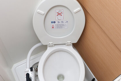 Enjoy the Croatian winds with Oceanis 38.1