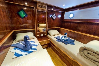 Snefro Pearl – 3 nights Dolphin Safari Cruise