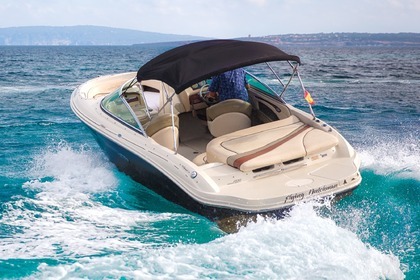 Potente Lancha para pequeño grupo de hasta 6 personas.