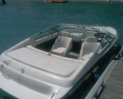 Location Bateau à moteur Crowline 180 Chorges