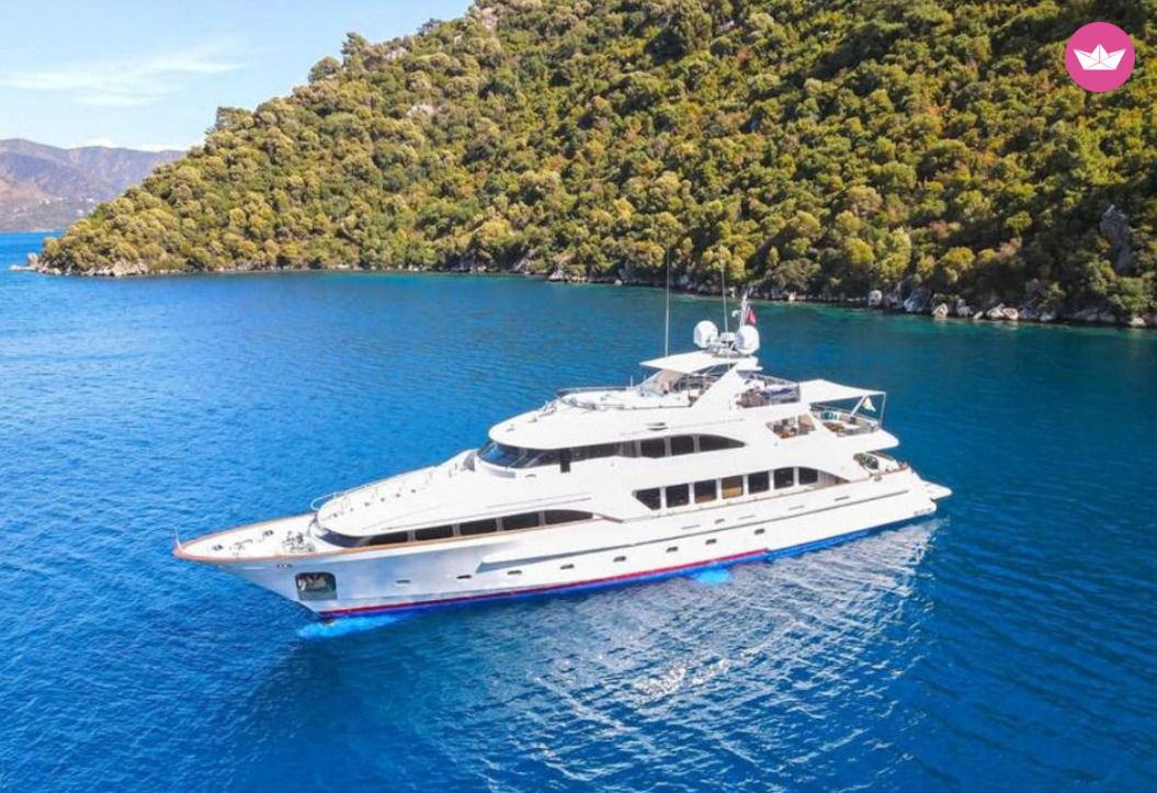 Bateau à moteur Benetti Classic 115 1490cv
