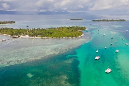 Hire Sailboat Beneteau Oceanis 41 San Blas Islands