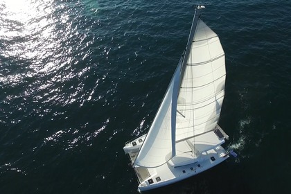 Miete Katamaran Lagoon-Bénéteau Lagoon 420 - 4 cab. (Refit 2021) Alimos