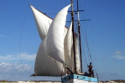 Charter Gulet Morombe Goélette Toliara