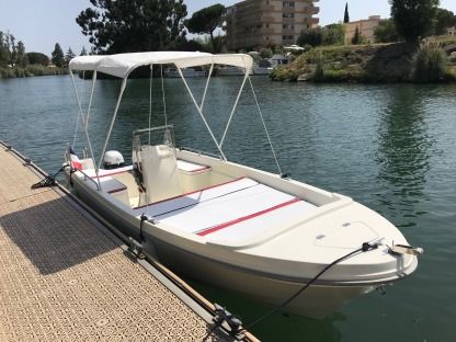 Location Bateau à moteur Selva Pike 6Xs Cannes
