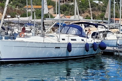 Charter Sailboat Beneteau Oceanis Clipper 343 Santa Teresa Gallura