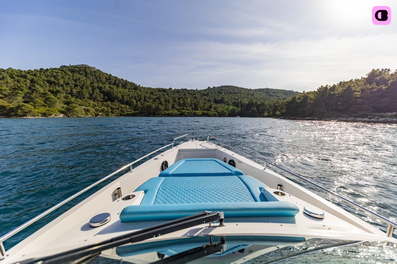 Bateau à moteur Axopar 37 800cv 5