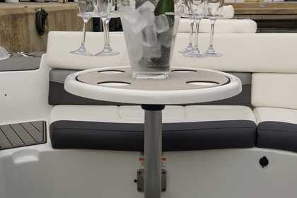 Alquiler Lancha Monterey 224 Fs Manilva