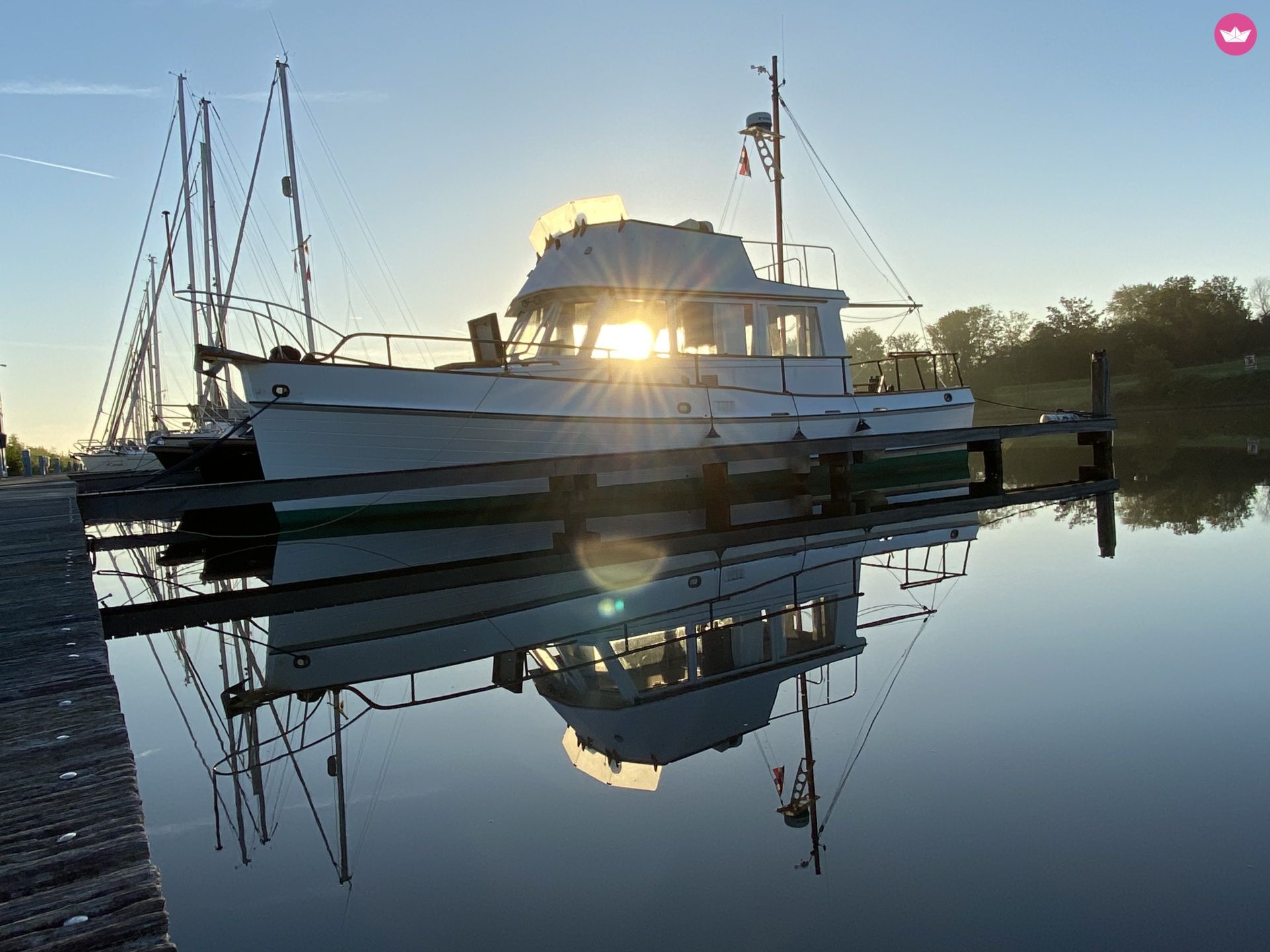 Bateau à moteur American Marine Grand Banks 32 120cv
