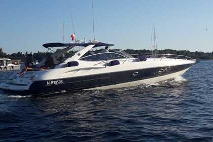 Charter Motorboat Sunseeker 48 Superhawk 15 mètres Saint-Tropez