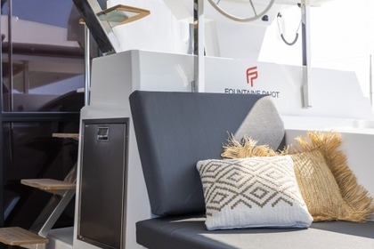 Hyra båt Katamaran Fountaine Pajot 51' Aura maestro Mahé