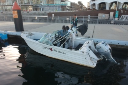 SPEEDBOAT FISHING BOAT For Hire in Melbourne