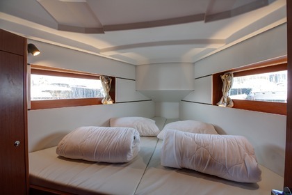Veleiro BENETEAU OCEANIS 35