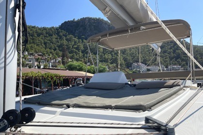 Rental Catamaran  Lagoon 450 F Athens
