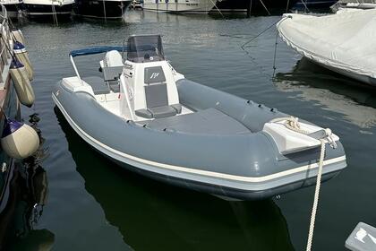 Hyra båt RIB-båt PANAMERA YACHT PYLO Neapel