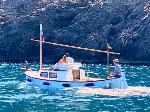 Motorboat Myabca m20 boat plan