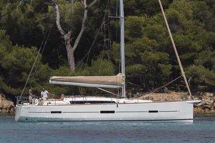 Hyra båt Segelbåt Dufour Yachts Dufour 460 GL - 3 cab. Izola