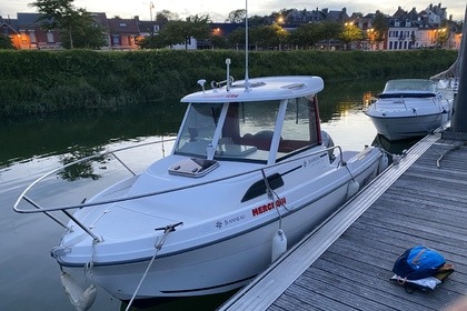 Charter Motorboat Jeanneau Merry Fisher 530 Saint-Valery-sur-Somme