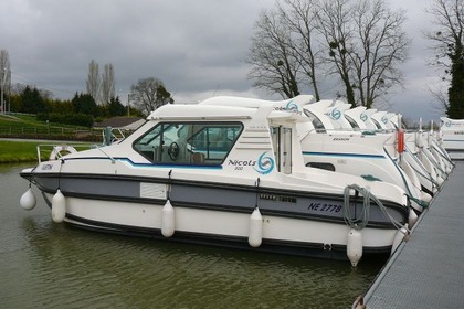 Location Péniche Sedan 800 Sermoise-sur-Loire