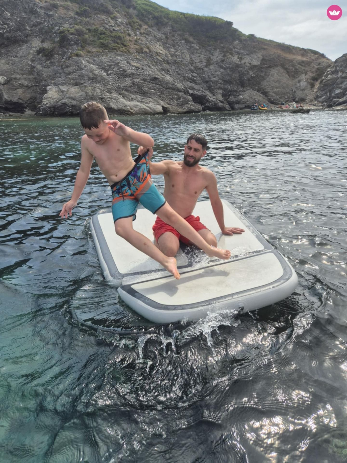 Bateau sans permis  Funyak CQ 15 6cv 7