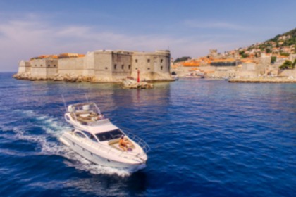 Luxury Motor Yacht Azimut 43 Fly in Dubrovnik Completely Renovated 2022