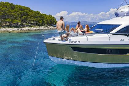 Hyra båt Motorbåt Sealine Sealine F430 Brač