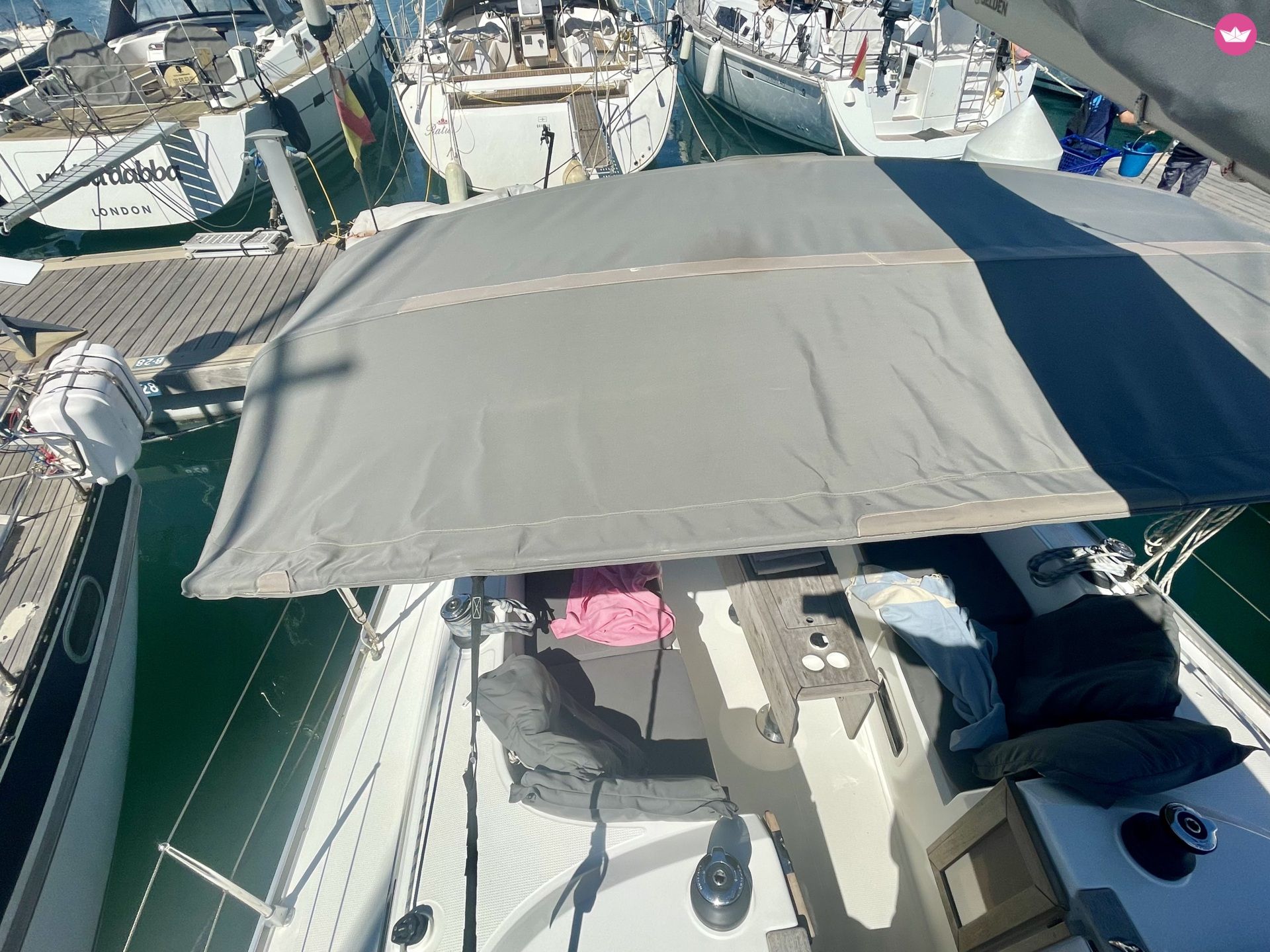 Rent Bavaria Cruiser 37