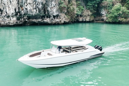 Charter Motorboat Sport Cruiser Luxury 42ft Phuket