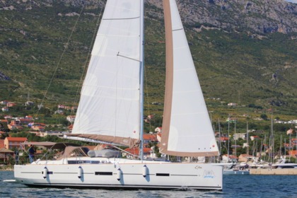 Miete Segelboot DUFOUR 460 Grand Large Kaštel Gomilica