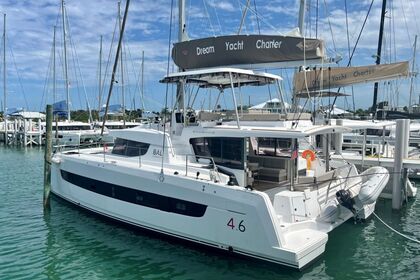 Location Catamaran Catana Group Bali 4.6 - 5 + 1 cab. Les Sables-d'Olonne