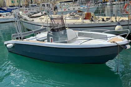 Rental Boat without license  Revenger 19.10 . Castellammare di Stabia