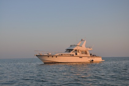 Miete Motoryacht Guy Couach 1400 Fly La Rochelle