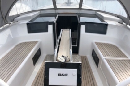 Hanse 388 en el Puerto de Masnou, Barcelona