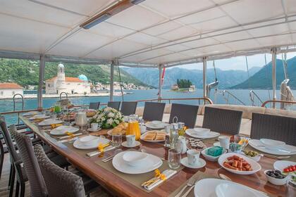 8 cabin Gulet located in Fethiye