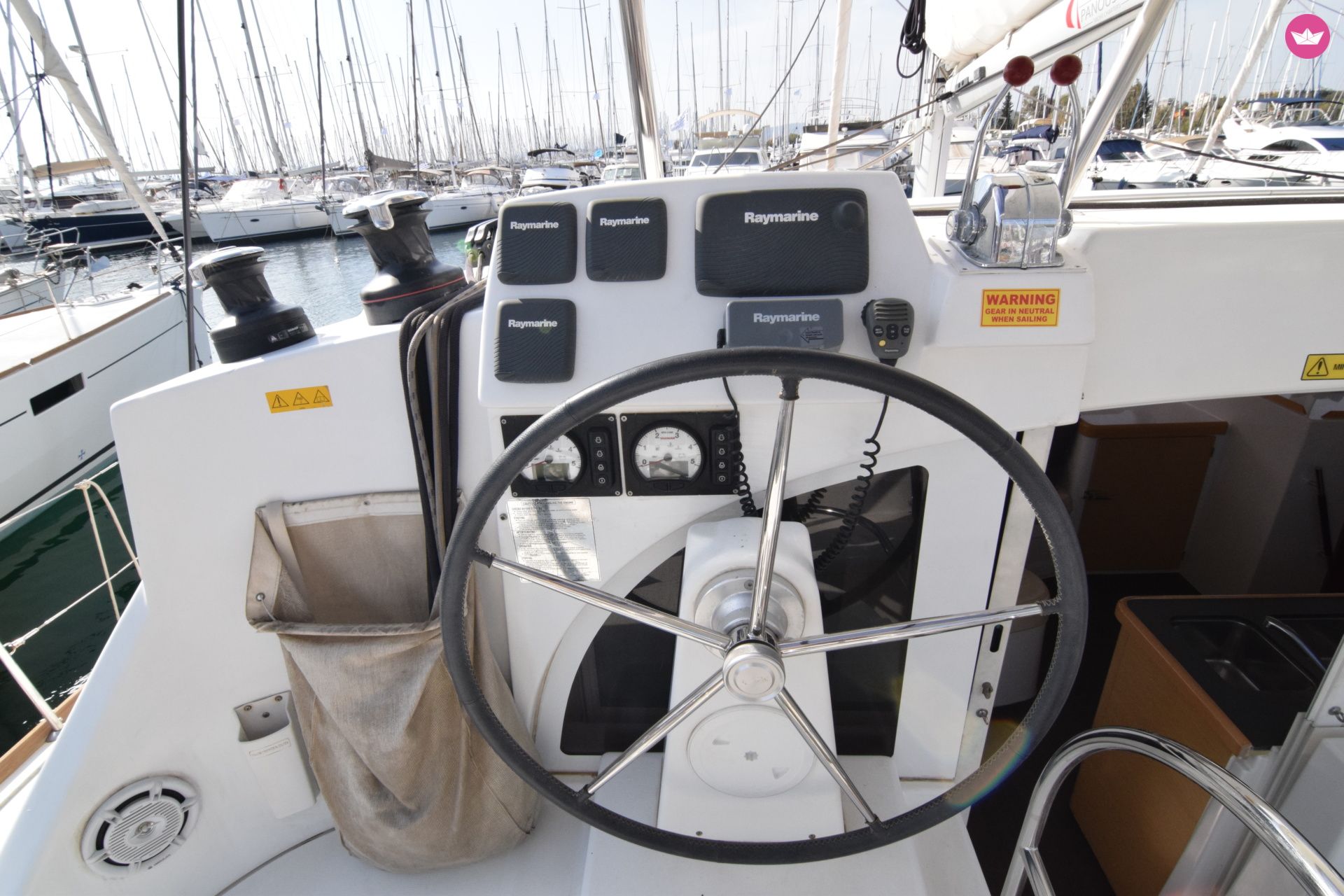 Lagoon 380 in Athens for rental