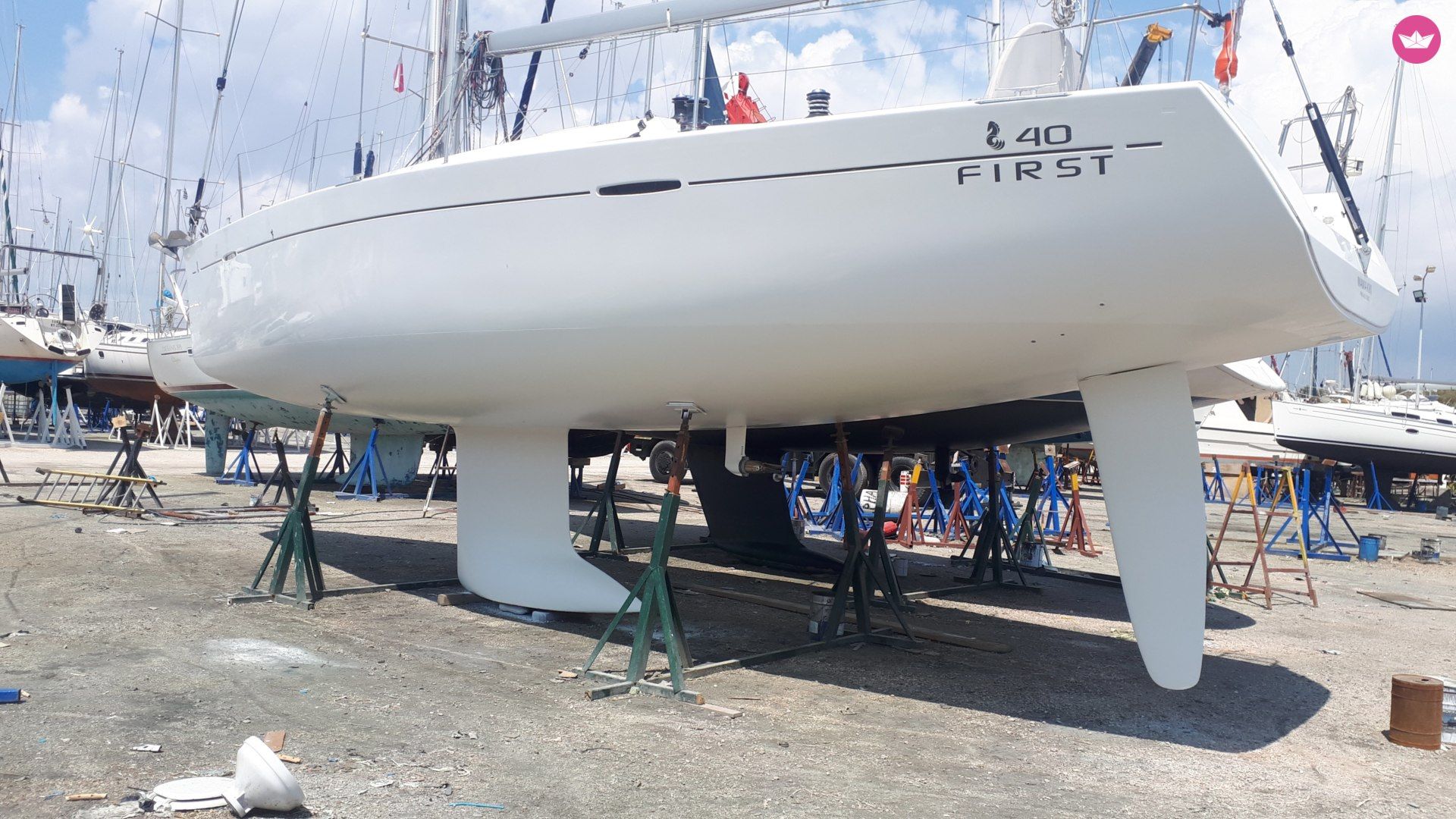 Rental sailboat in Athens  
