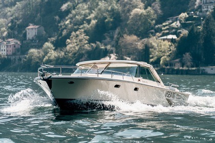 Noleggio Barca a motore Colombo SUPER INDIOS 31 Lago di Como