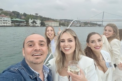 Exclusive Yacht Charter Options Awaits You