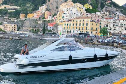 Luxury Cruise on Pershing 37 - Departure possible even from Positano